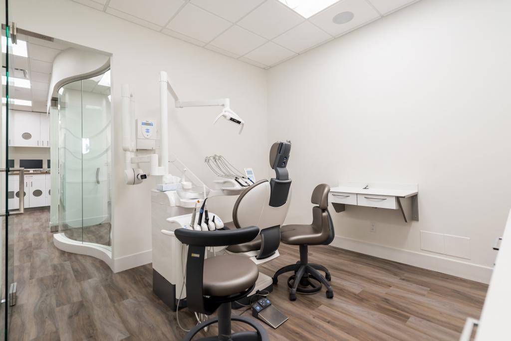 Dentist Office Tour - Vancouver Dental Specialty Clinic