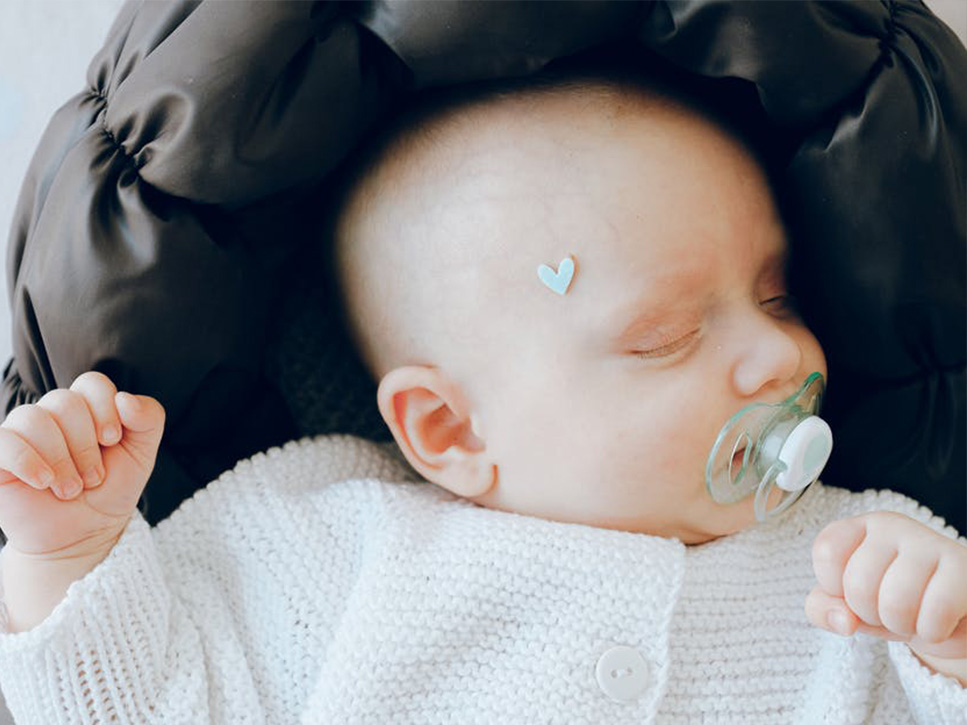 What You Need to Know About Pacifiers and Dental Problems