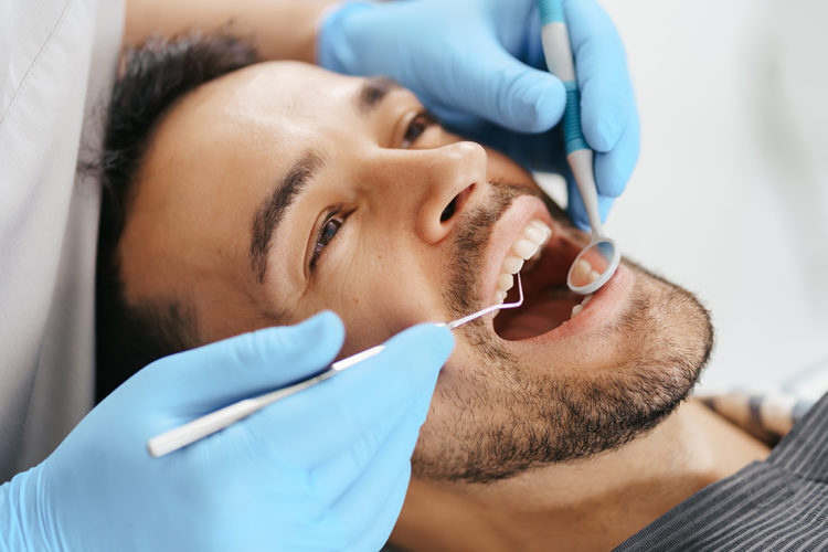 How a Restorative Dentist Can Help Give You a New Smile